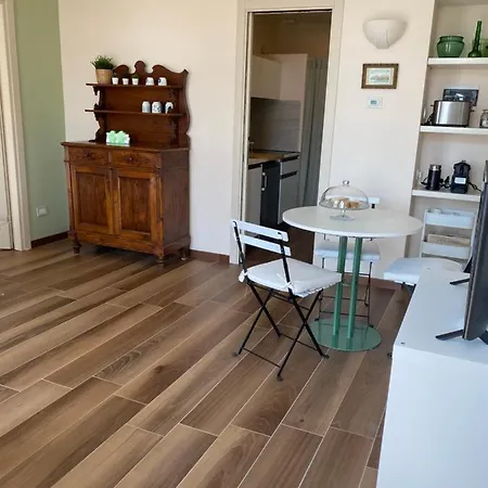 Apartamento Rubino Con Giardino E Jacuzzi Vista Stresa