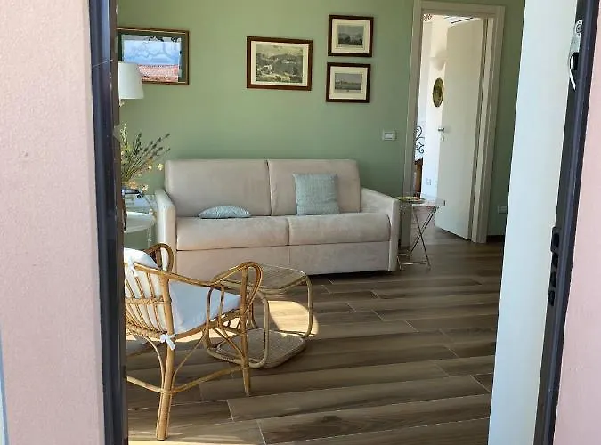 Rubino Con Giardino E Jacuzzi Vista 公寓 *