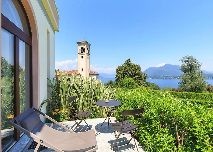 Rubino Con Giardino E Jacuzzi Vista * 斯特雷萨