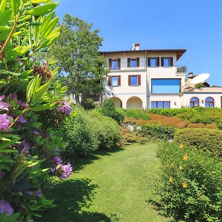 דירה Rubino Con Giardino E Jacuzzi Vista *